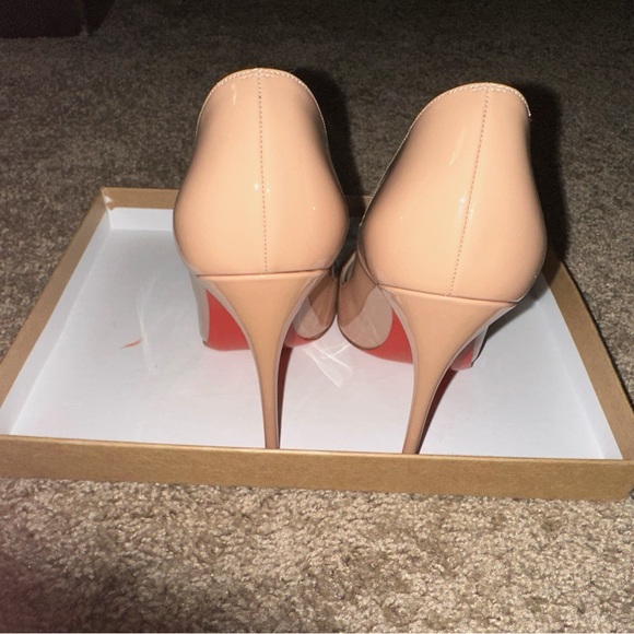 Lou bouton So Kate nude - Picture 7 of 13